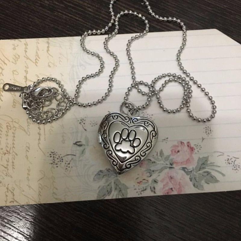 Photo Frame Memory Locket Necklace - virtualcatstore.com