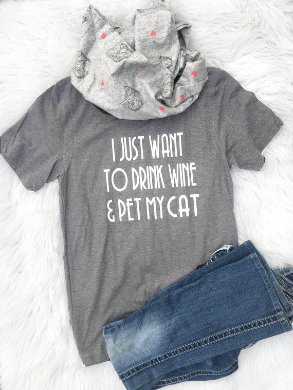 i just want to drink wine pet my cat T-Shirt - virtualcatstore.com